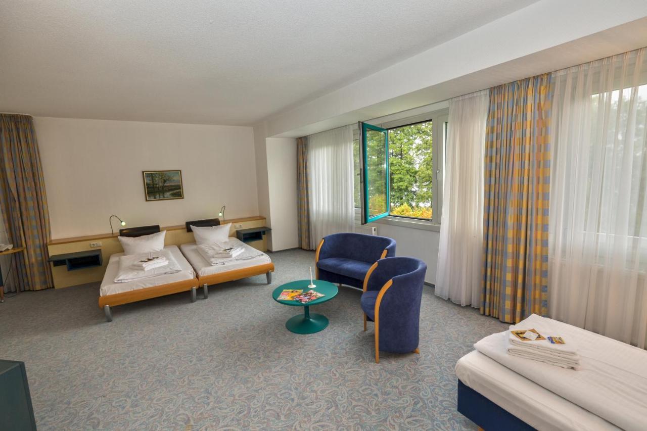 Seepark Hotel Am Wandlitzsee 外观 照片