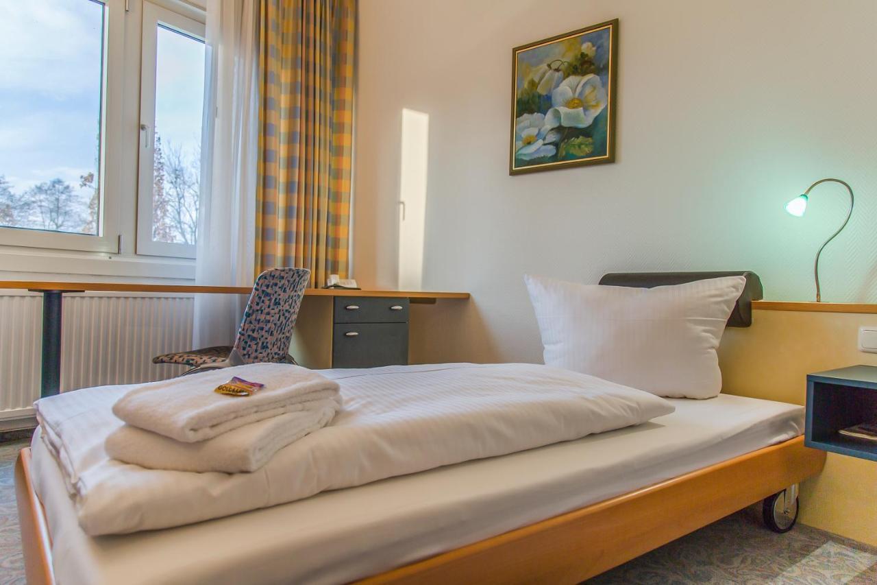 Seepark Hotel Am Wandlitzsee 外观 照片